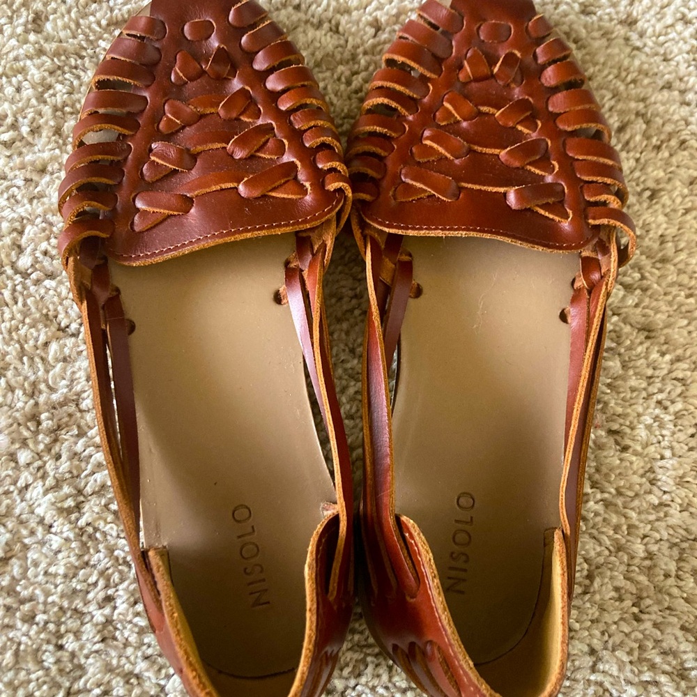 Nisolo Huarache Sandal recommend for size 7